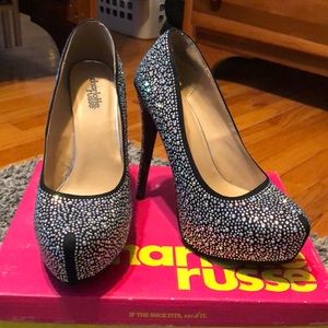 Black heels with crystals